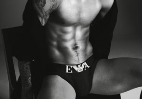 http://www.lingerie-slip-calecon.com/wp-content/uploads/2009/03/slip-armani-boxer1.png