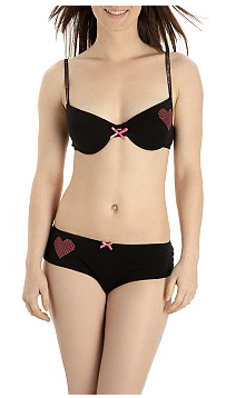 coeurs 1 Lingerie de Saint Valentin : où trouver de la lingerie avec des petits coeurs ?