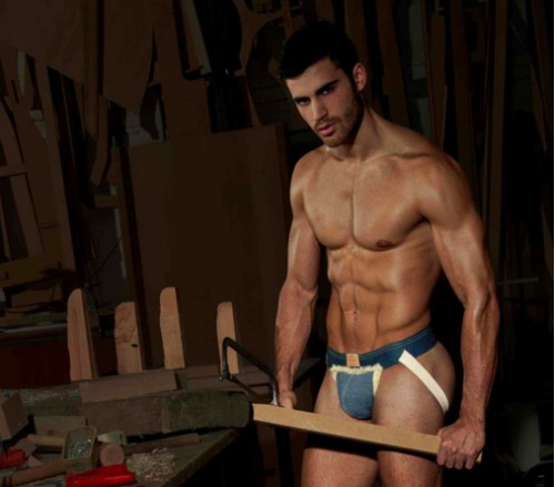 jockstrap en fourrure1 Grand Froid : Messieurs, pensez au jockstrap en fourrure de la marque Modus Vivendi !