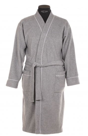 soldes peiugnoir homme hiver 2013 Soldes peignoir homme hiver 2013 : une solution chic pour rester au chaud à la maison